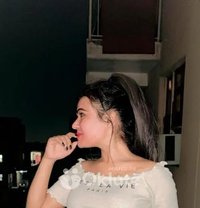 Aakanshaincall/outcallavailablegirls - escort in New Delhi