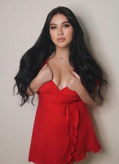 Aakansha Pandey - escort agency in Mumbai Photo 2 of 14