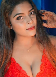 Aakansha Pandey - escort agency in Mumbai Photo 5 of 14