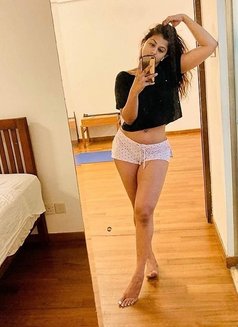 Aakansha Pandey - escort agency in Mumbai Photo 8 of 14