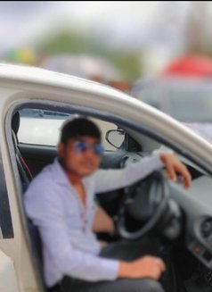 Aakash - Acompañantes masculino in New Delhi Photo 1 of 1