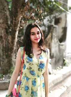 Aakash College Girls Agency - Male escort in Chandigarh Photo 6 of 8