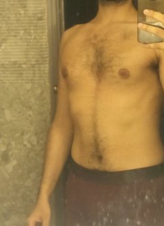 Aakash - Male escort in Gurgaon Photo 4 of 4