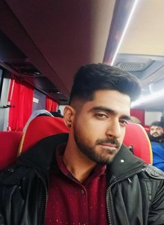 Aakash - Acompañantes masculino in Gurgaon Photo 8 of 8