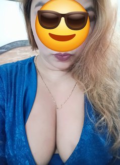 Hurry up for Meeting🦋Aakriti (Div🧶rce) - puta in New Delhi Photo 19 of 20