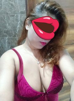 AAKRITI🫦(DIV🧶RCE) REALMEET & WEBCAM - puta in New Delhi Photo 19 of 29