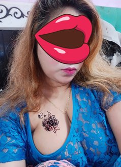 AAKRITI🫦(DIV🧶RCE) REALMEET & WEBCAM - puta in New Delhi Photo 21 of 29