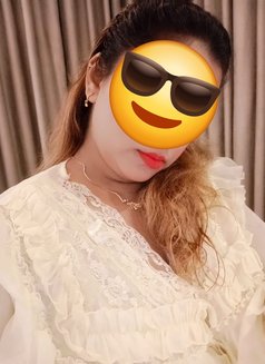 AAKRITI🫦(DIV🧶RCE) REALMEET & WEBCAM - puta in New Delhi Photo 29 of 29