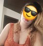Aakriti (Divorce) Girl Cam & Realmeet - puta in New Delhi Photo 5 of 10