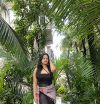 Aakriti cam session or real meet - escort in Hyderabad