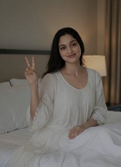 [ Aalia Best Incall Outcall Available ] - escort in Taipei Photo 1 of 3