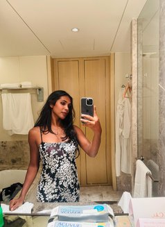Aaliya Fallen - Transsexual escort in Colombo Photo 30 of 30