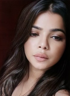 Aaliya - puta in Dubai Photo 3 of 8