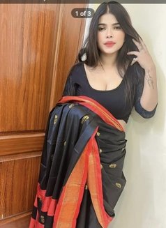 Aaliya - puta in Dubai Photo 6 of 8