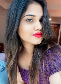 Aaliya - escort in Dubai Photo 4 of 7