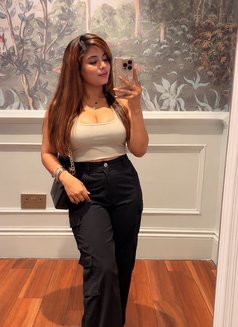 Aaliya - escort in Dubai Photo 5 of 8