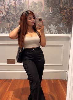 Aaliya - escort in Dubai Photo 6 of 8