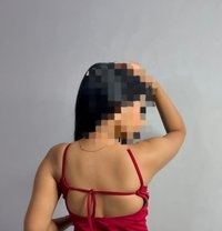 Aaliya - escort in Bangalore Photo 2 of 2