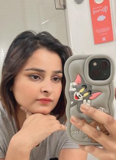 Aaliya Rastogi - escort in New Delhi Photo 4 of 12