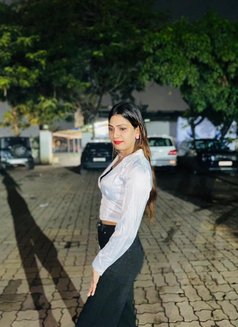 Aaliya shemale Navi mumbai top only - Acompañantes transexual in Navi Mumbai Photo 19 of 19