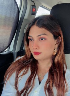 Aaliya shemale top bdsm in koparkhairne - Acompañantes transexual in Navi Mumbai Photo 12 of 14