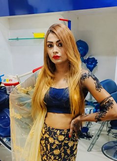 Aaliya shemale top bdsm in koparkhairne - Acompañantes transexual in Navi Mumbai Photo 10 of 12