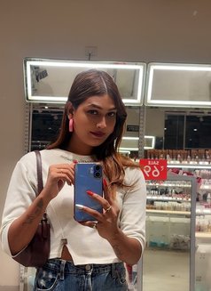 Aaliya shemale top bdsm in koparkhairne - Acompañantes transexual in Navi Mumbai Photo 14 of 14