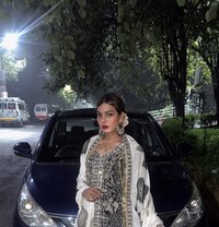 Aaliya shemale top bdsm in koparkhairne - Acompañantes transexual in Navi Mumbai