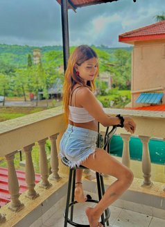 Aaliya shemale top navi mumbai kopkharne - Transsexual escort in Navi Mumbai Photo 22 of 24