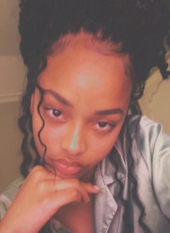 Aaliyah - Transsexual escort in Johannesburg Photo 4 of 4