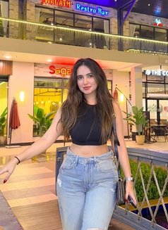 Aalya - escort in Kolkata Photo 1 of 3