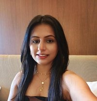 Divya best call girl service - escort in Kuala Lumpur