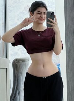 Aalya - escort in Maldives Photo 3 of 3