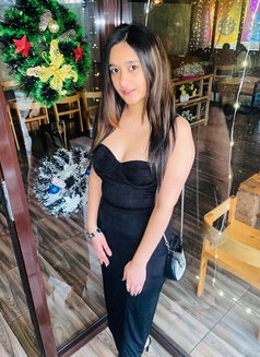 Aalya - escort in Pune Photo 2 of 3