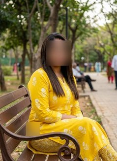 Aami - escort agency in Dubai Photo 2 of 4