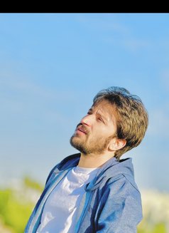 Aamir - Acompañantes masculino in Dubai Photo 5 of 7