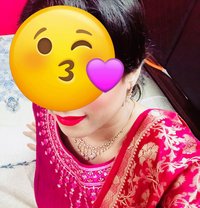 Aamira Khan Ramp Models No Advance - puta in Chennai