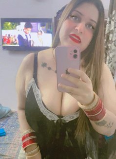 Aanchal Independent🥰 - escort in New Delhi Photo 11 of 12