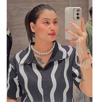 Aanchal Sharma - puta in Chandigarh