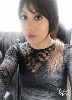 Aani - Transsexual escort in Bangalore Photo 3 of 3