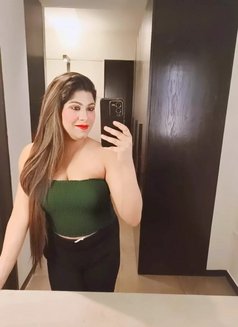 Aanu - escort in Rajkot Photo 2 of 4