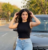 Aanya - escort in Abu Dhabi