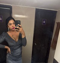 Aaradhya 69 - Acompañantes transexual in Surat