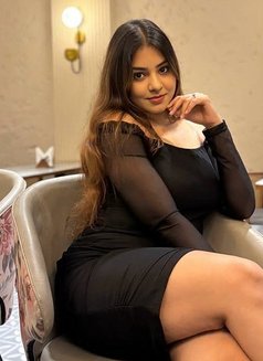 Aaradhya Hyd - puta in Hyderabad Photo 3 of 3