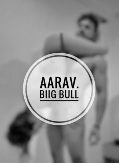 Aarav.Biig BuLL - Acompañantes masculino in Bangalore Photo 1 of 15