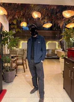 Aarav - Male escort in Mumbai Photo 3 of 3