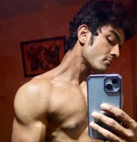 Aarav - Acompañantes masculino in Mumbai