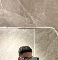 Aarav - Acompañantes masculino in Navi Mumbai