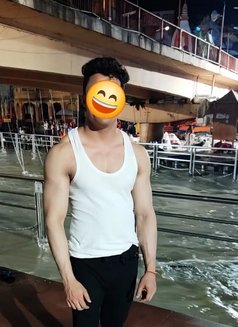 Aarav - Male escort in New Delhi Photo 2 of 4