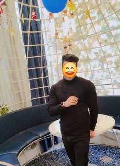 Aarav - Male escort in New Delhi Photo 3 of 4